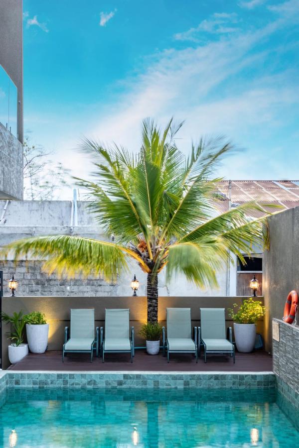 Sky Beach Maldives - Dhiffushi Exterior photo